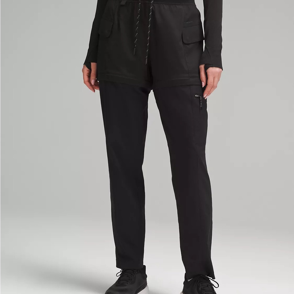 Lululemon Convertible HR High-Rise HR Hiking Jogger NWT in Black